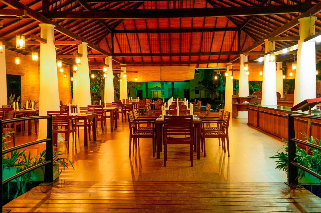 Hotel Tamarind Tree Tissamaharama Extérieur photo