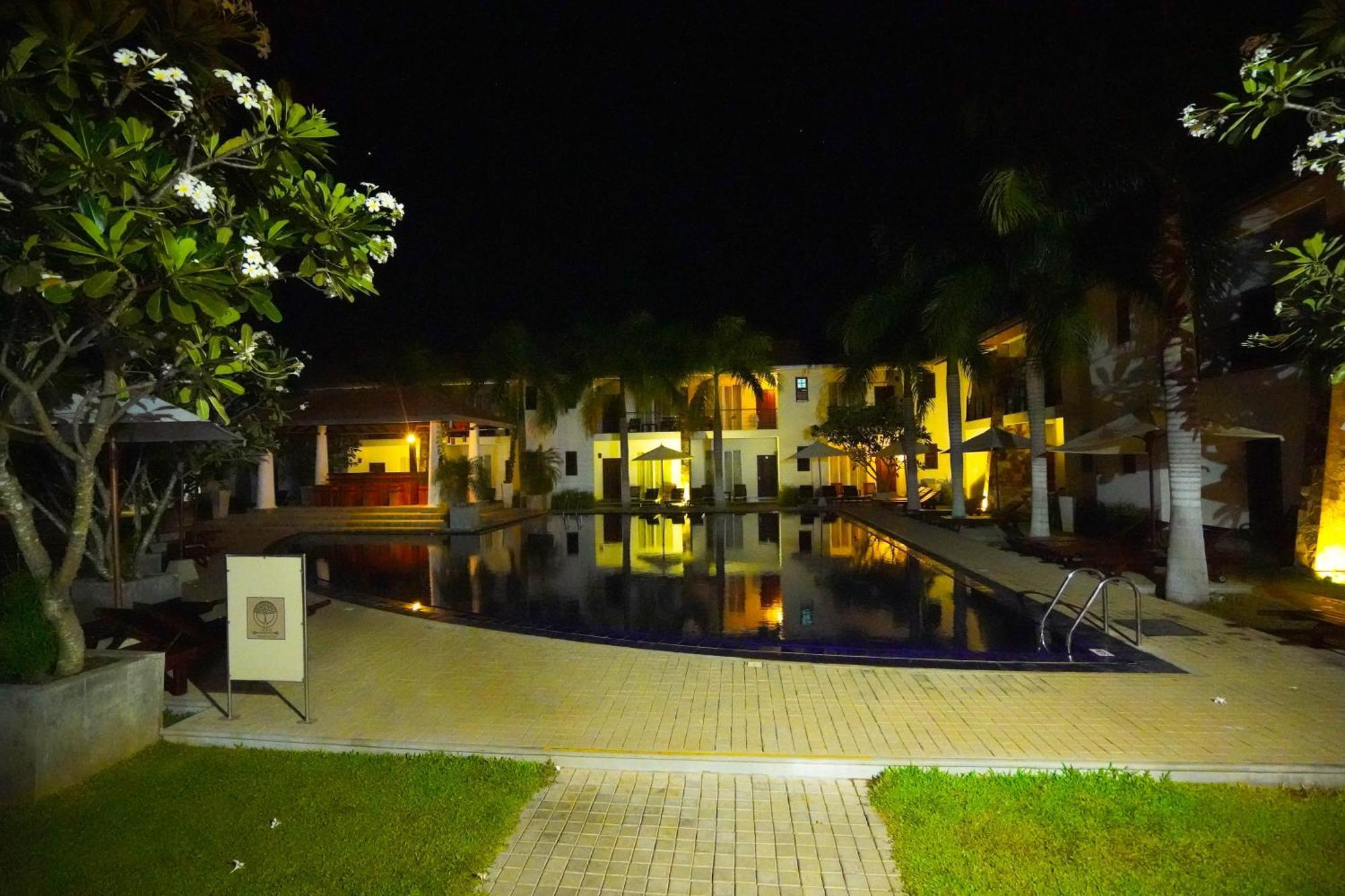 Hotel Tamarind Tree Tissamaharama Extérieur photo